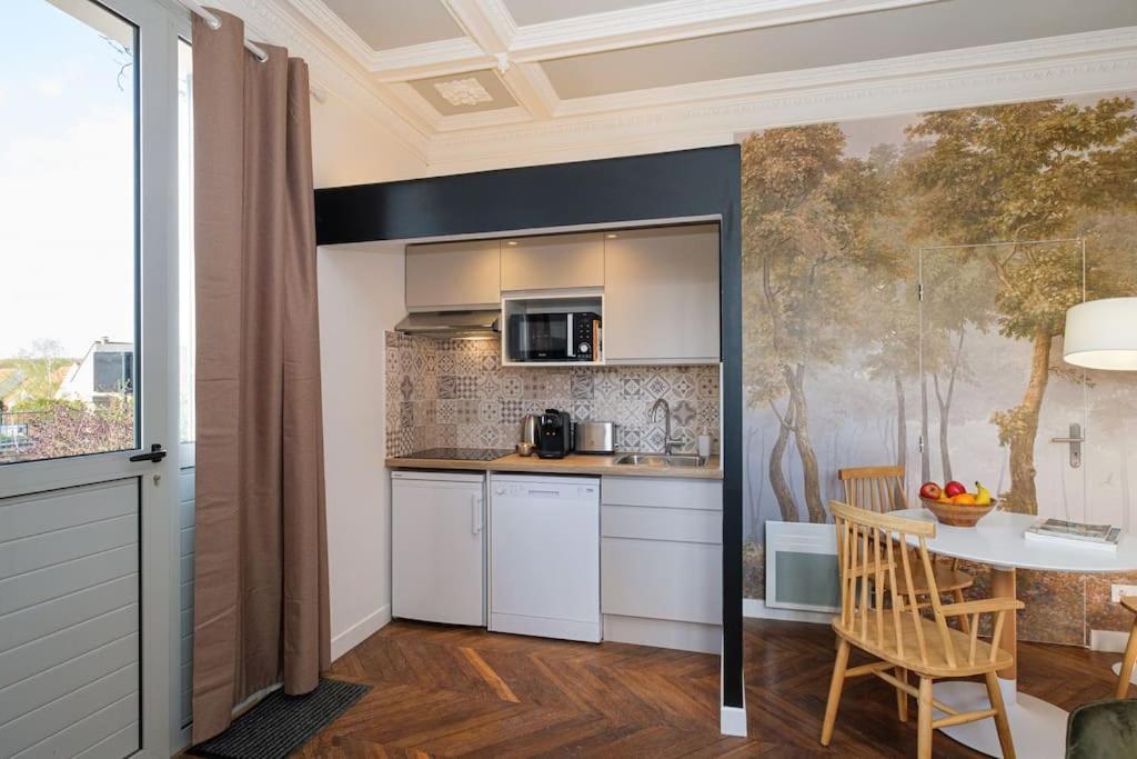Villa Forestiere Studio Le Chene Quincy-Voisins Exterior foto